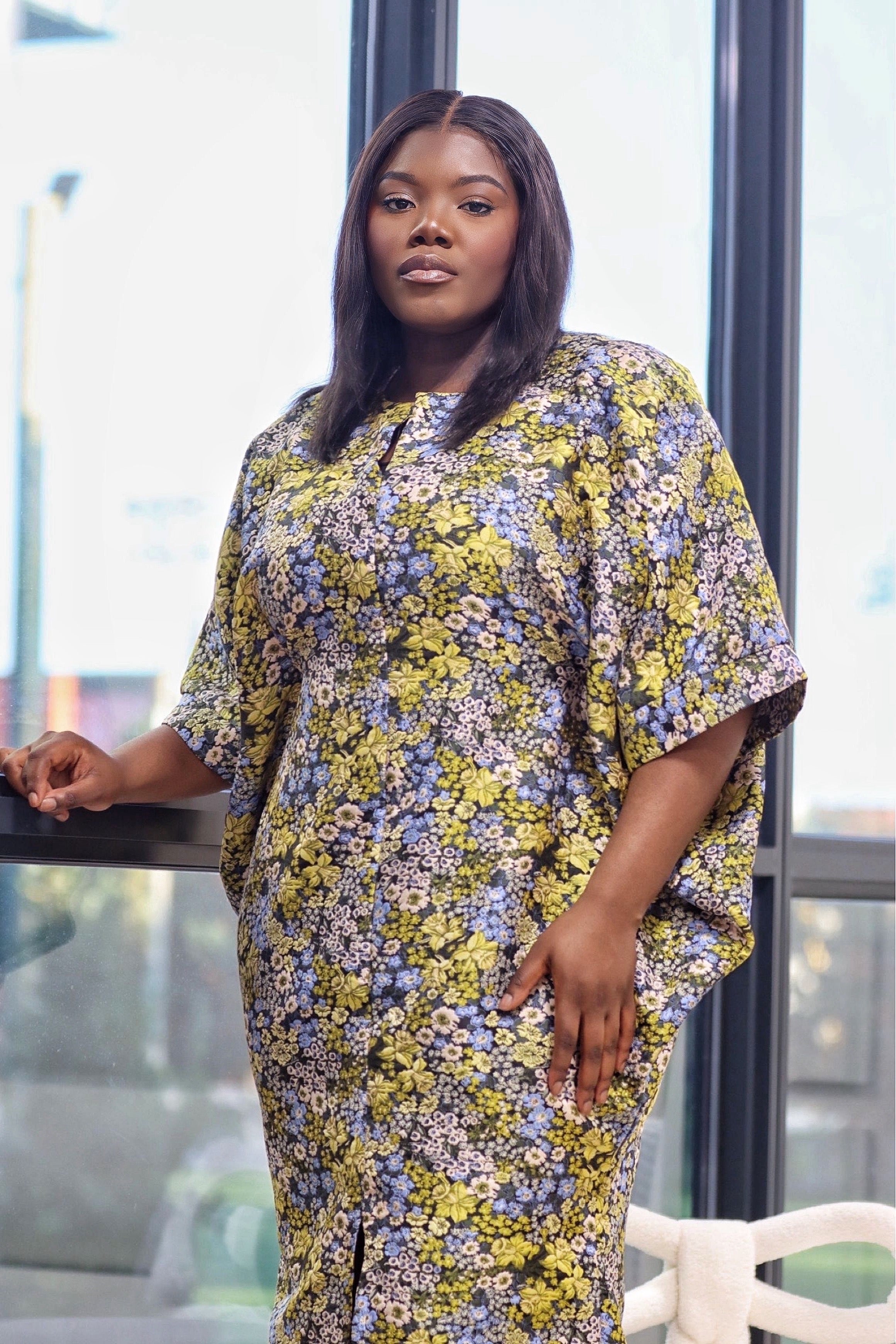 Elegant Brocade Dress with Inner Belt - Forest Green